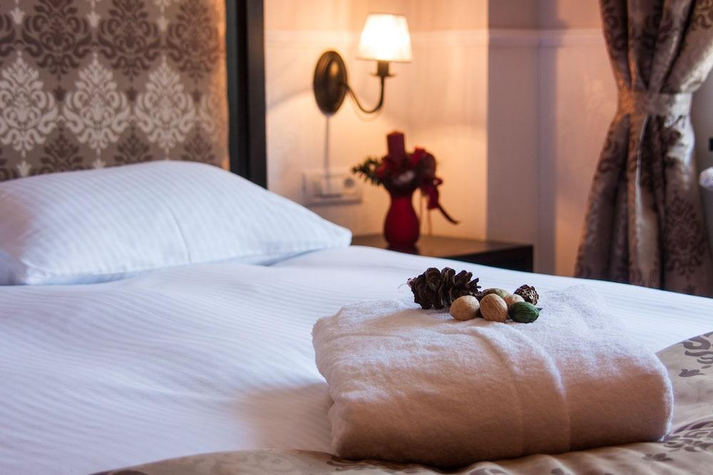 Rizzo Boutique Hotel Poiana Brasov Bagian luar foto